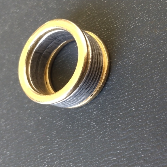 Vintage Guess ring - Picture 4 of 6